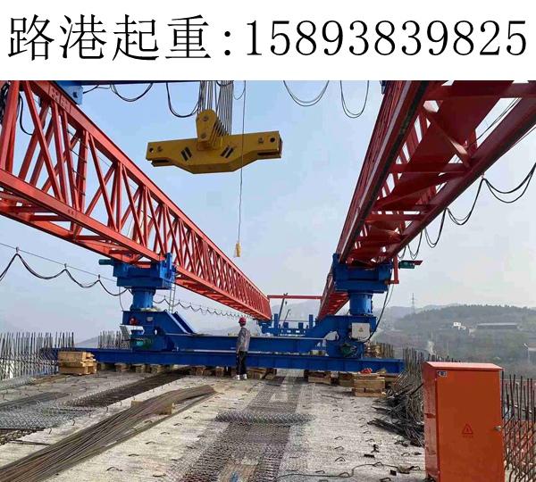 四川成都900吨节段拼架桥机